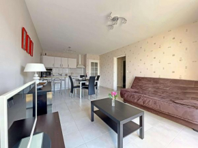 Grand T3 idéalement situé proche plage et commerces avec balcon et parking à Berck - FR-1-646-39